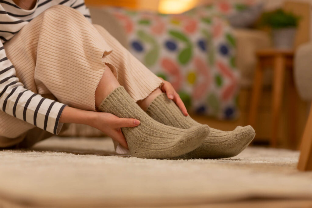 0117pixta_83275428_M