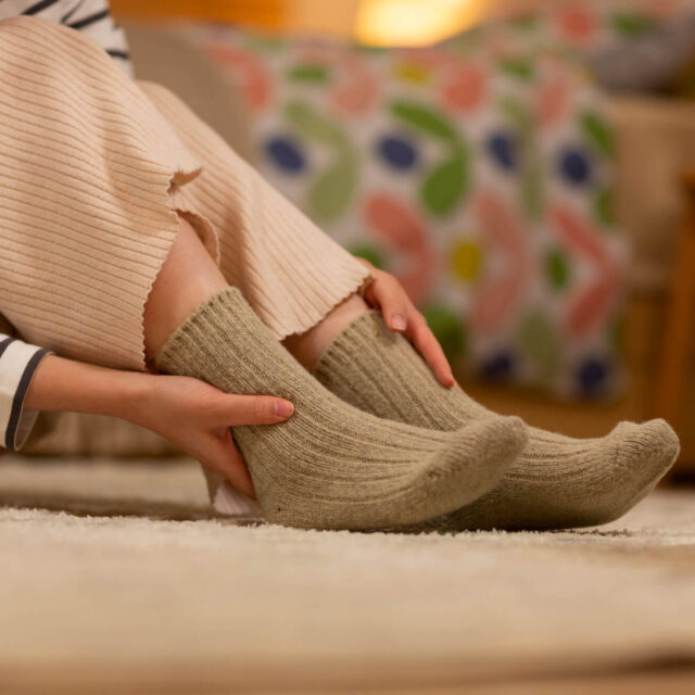 0117pixta_83275428_M