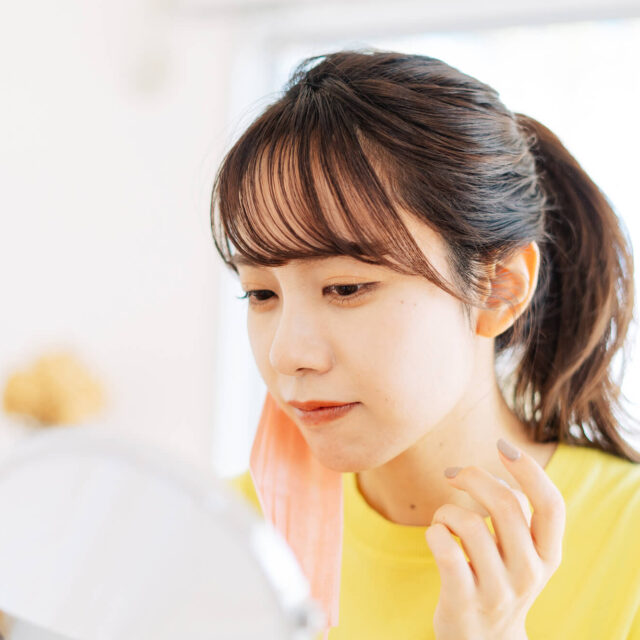 0121pixta_76323159_M