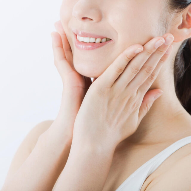 0128pixta_31498584_M