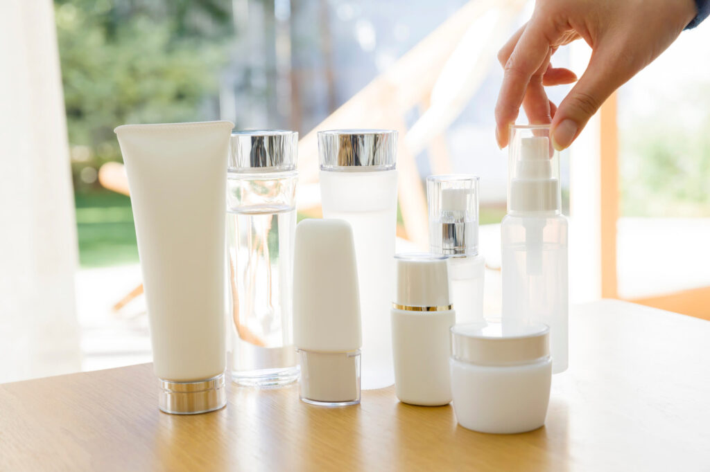 0128pixta_61703668_M