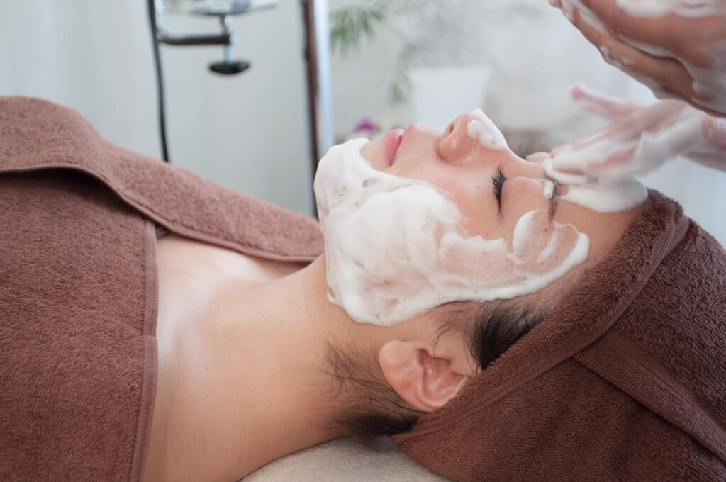 1105pixta_32512323_M