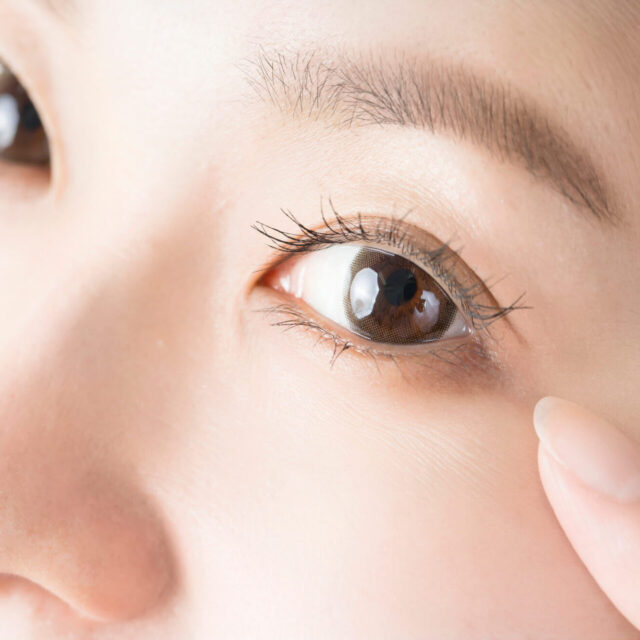 1119-pixta_54999283_M