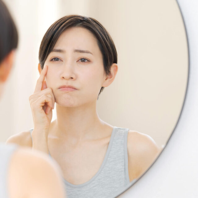 1126pixta_88110255_M